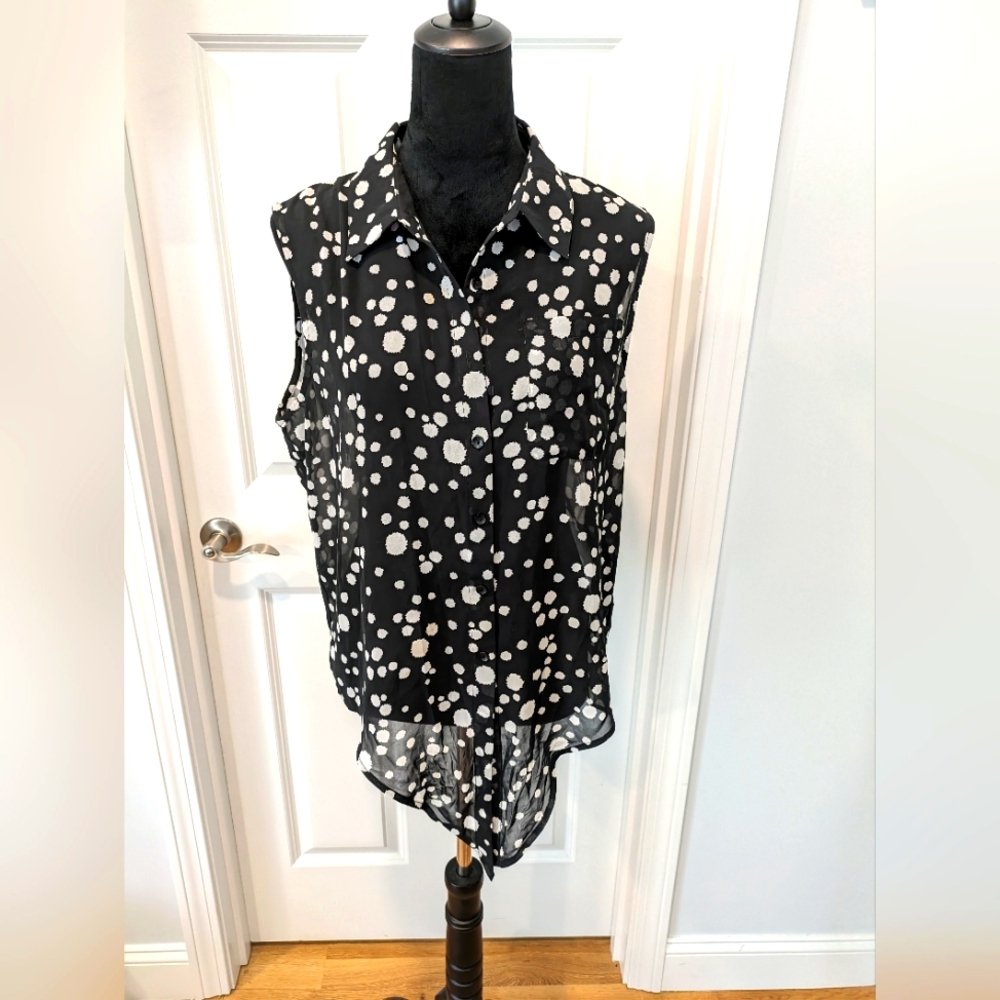 Women's Size L Top Blouse New